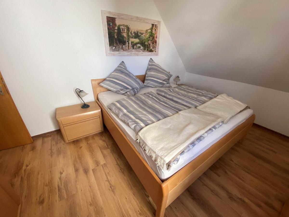 Kleine Elbequelle Apartment Wolfhagen ภายนอก รูปภาพ
